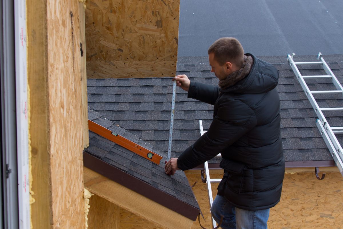 how to measure roof pitch